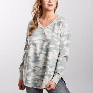 Z Supply V-Neck Weekender- Long Relaxed Fit Camo Top with Side Slits- Small